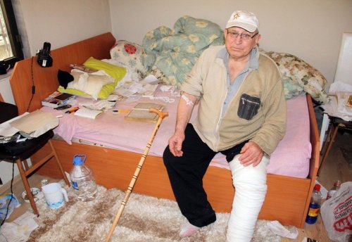 Kaza Geçirdi, Hayatı Karardı