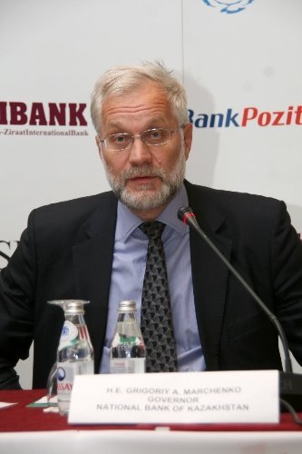 Kazakistan Borç Batağında