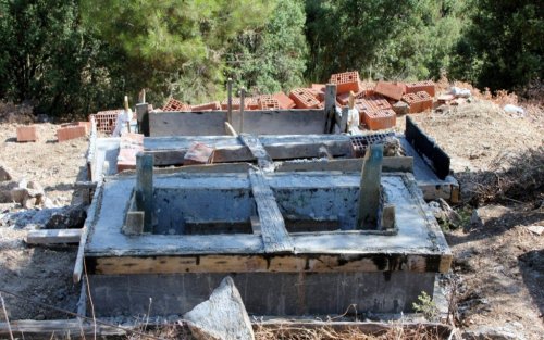Kimsesizlerin Mezarları Onarıldı