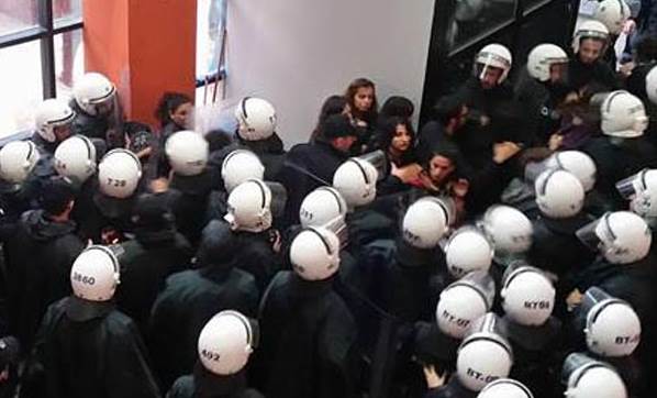 kocaeli-universitesi-nde-arbede-1777150.jpeg kocaeli-universitesi-nde-arbede-1777150.jpeg