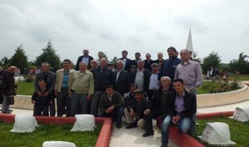 Köy İmamı, Cemaatini Çanakkale’ye Götürdü
