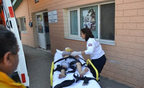 Kula'da Motosikletin Çarptığı Çocuk Yaralandı