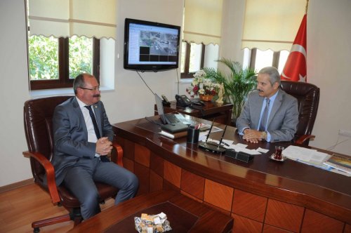 Kuşadası’nın Yeni Kaymakamı Göreve Başladı