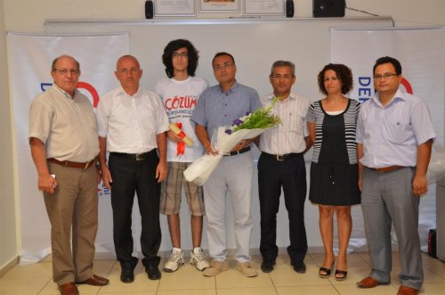 LYS Mersin Birincisine Plaket