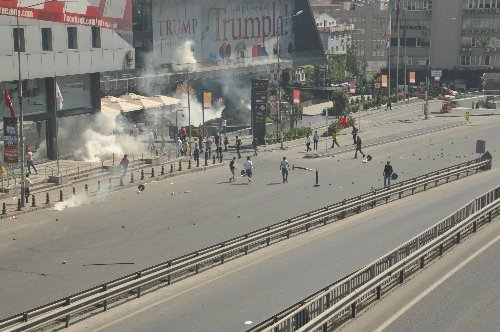 Mecidiyeköy’ü savaş alanına çevirdiler
