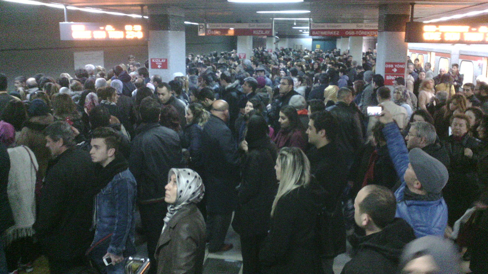 metro-001.jpg metro-001.jpg