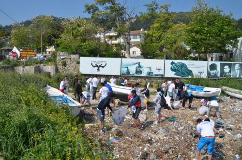 Milli Parkta Temizlik Seferberliği