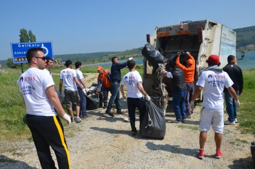 Milli Parkta Temizlik Seferberliği