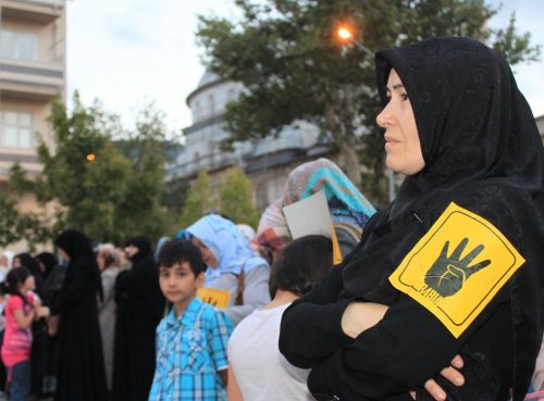 Mısır Ve Suriye'deki Katliamlara Tepki