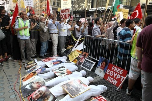 Mısır’daki Darbe Ve Katliam New York’ta Kınandı