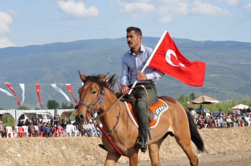 Nazilli’de 2. Rahvan At Yarışları Yapıldı