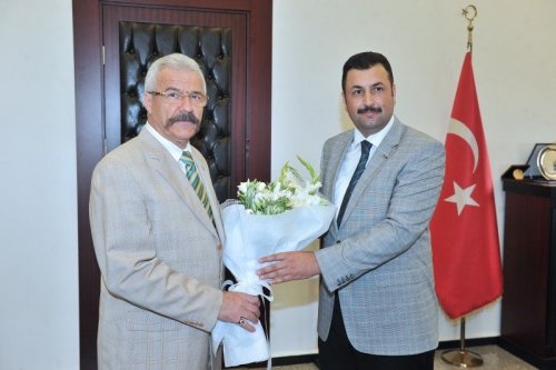 Ogiad'tan Vali Cerrah'a Ziyaret