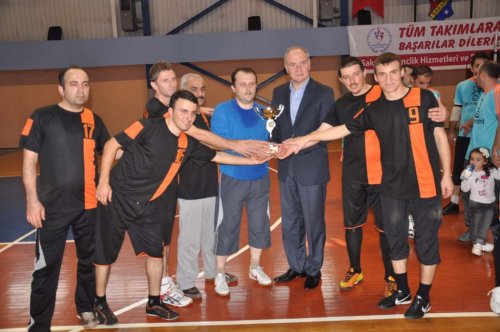 Öğretmenler, Voleybol Turnuvasında Ter Döktü
