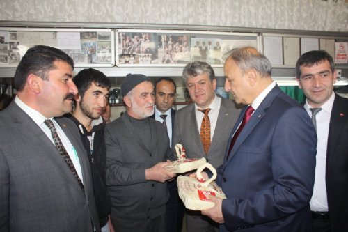 Oktay Vural Bayburt’ta