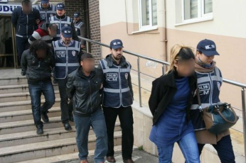 Pkk Tehdidiyle 3,5 Milyon Liralık Dolandırıcılık