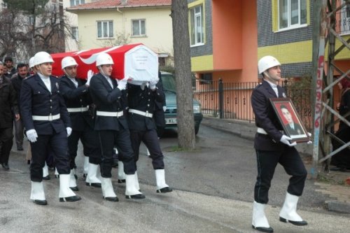 Polis Memuruna Hüzünlü Tören