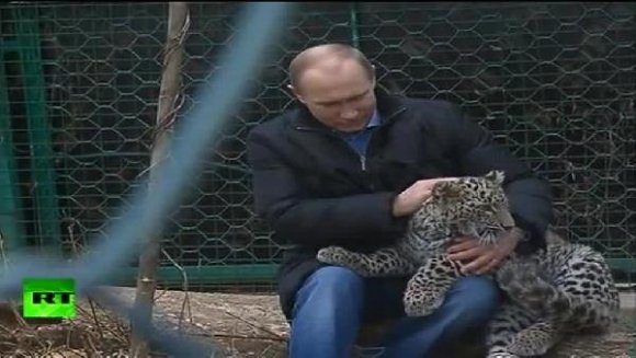 putin-leopar-kafesine-girdi-dha-a4828495e5a93466be44f3d8e7a3d26e-4-t.jpg