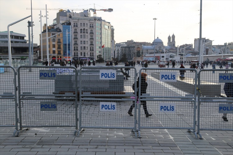 qtgar_1487141960_3092.jpg qtgar_1487141960_3092.jpg