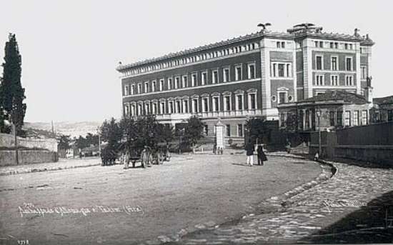 r1-550.jpg