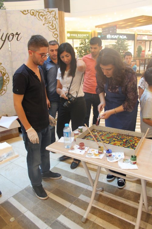 Renklerin Suyla Dansı