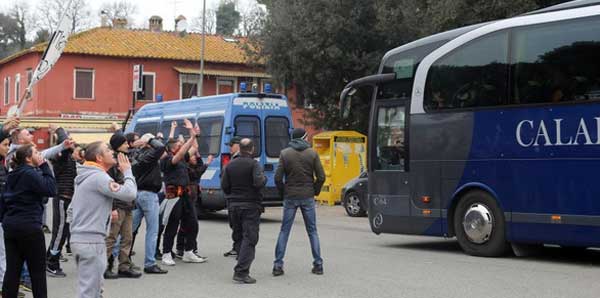 roma-da-isyan-tesisleri-bastilar-5437376.jpeg