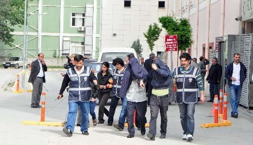 Sakarya'da Fuhuş Operasyonu