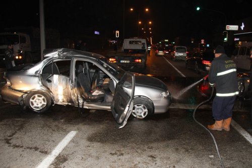Samsun'da Trafik Kazası: 3 Yaralı