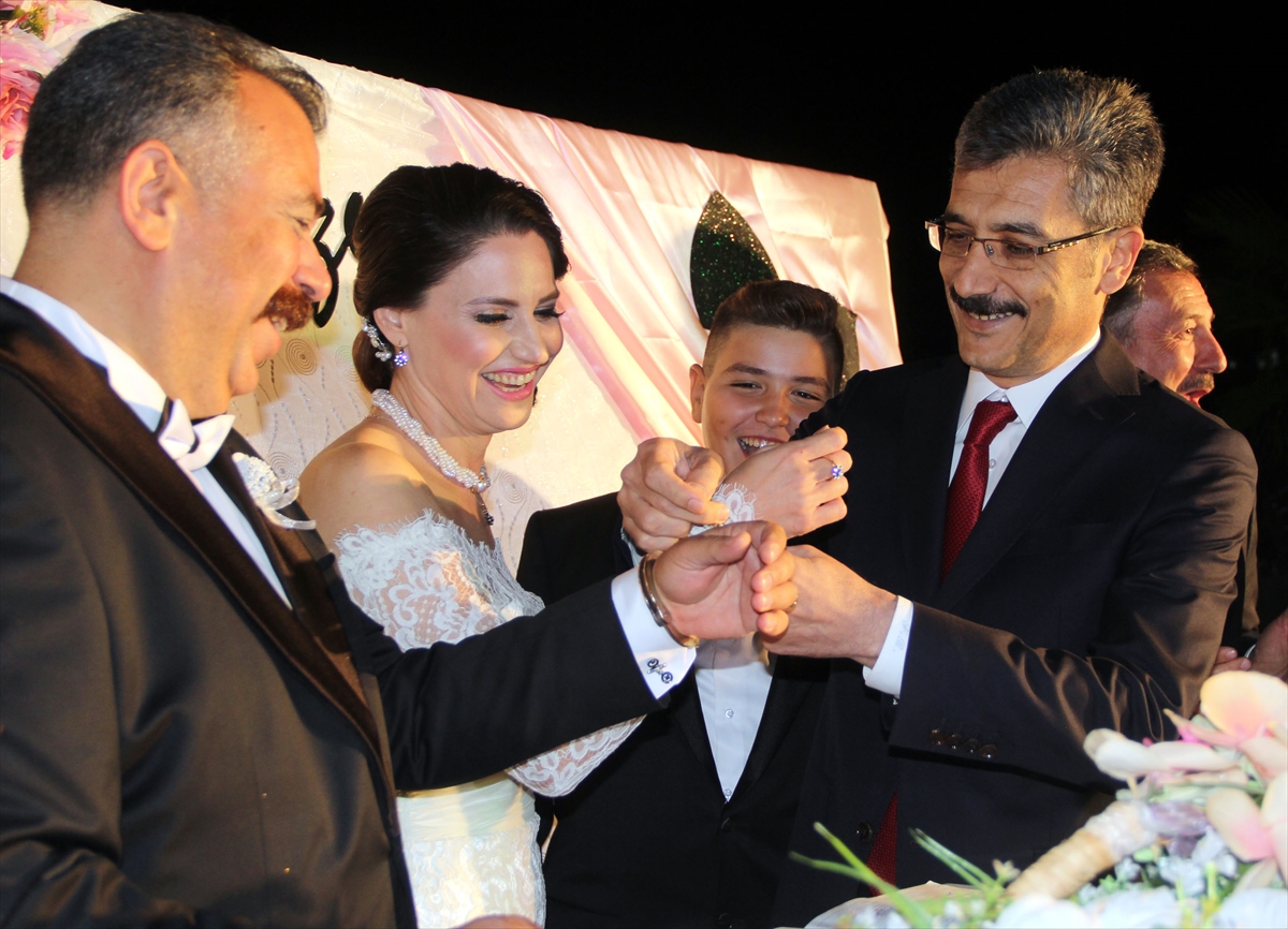 savci-nikah-kelepce_497.jpg savci-nikah-kelepce_497.jpg