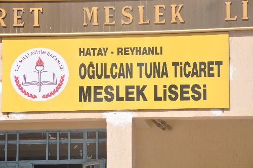 Şehit Oğulcan Tuna’nın Karnesini Babası Aldı