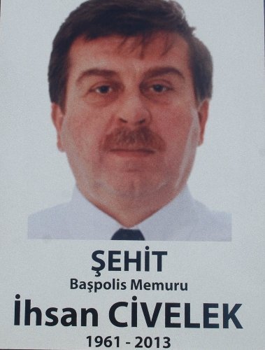 Şehit Polisler Dualarla Uğurlandı