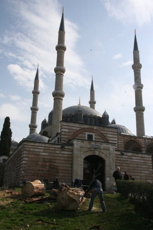 Selimiye Meydanına Düzenleme