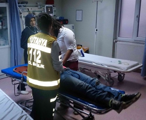 Simav’da Trafik Kazası: 3 Yaralı