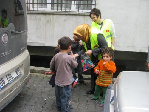 Suriyeli Mülteciler İçin Seferber Oldular