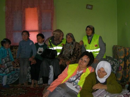 Suriyeli Mülteciler İçin Seferber Oldular
