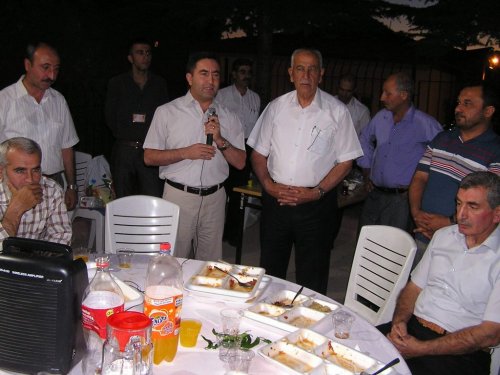Suriyeli Mültecilere Malatya'da İftar