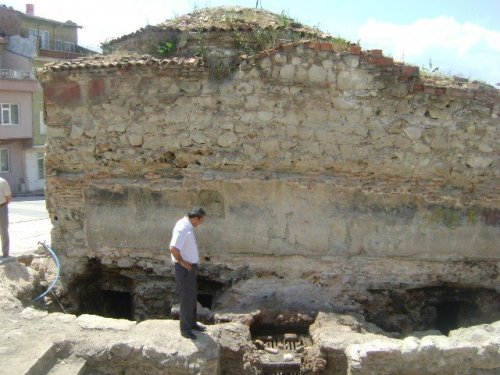 Tarihi Hamam Gün Yüzüne Çıkıyor