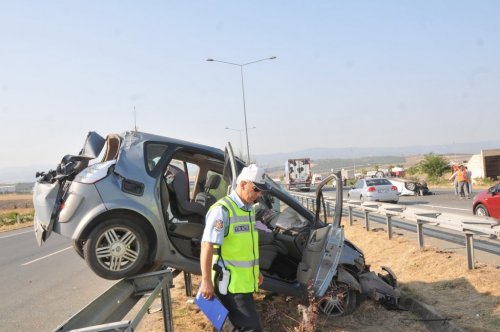 Tatil Yolunda Kaza Dehşeti