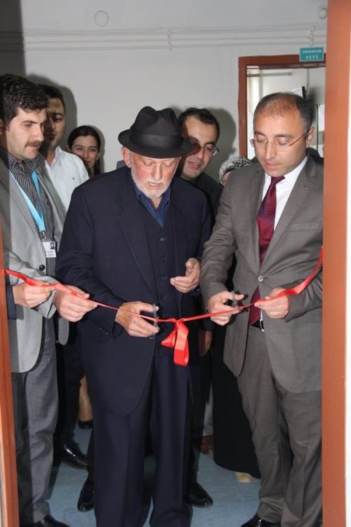 Tedavi Gördüğü Hastaneye Oda Yaptırdı