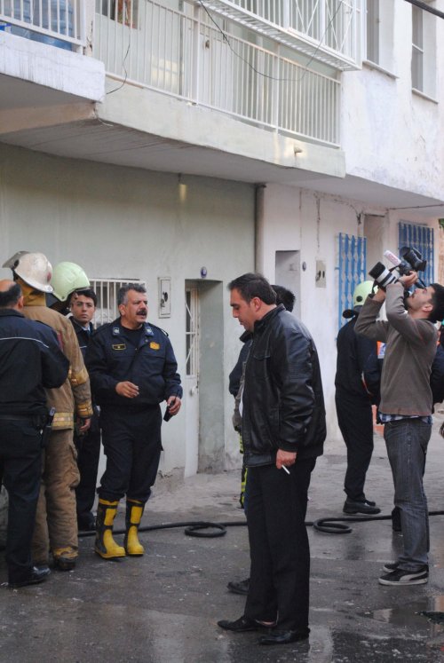 Tüplü Televizyon Patladı: 1 Yaralı