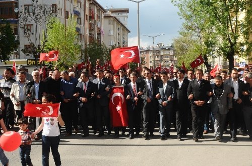 Türkçülük Günü Yürüyüşünde O Slogan Atıldı