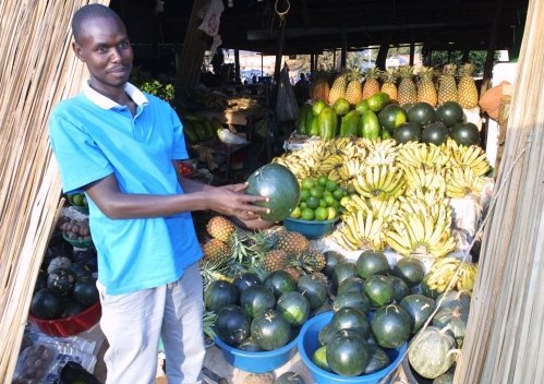 Ugandalılar, Karpuzla Tanıştı