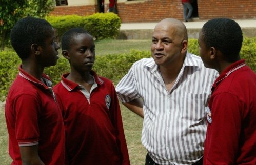 Ugandalılar, Karpuzla Tanıştı