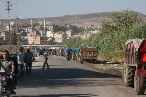 Üzüm Üreticilerinin Kuyruk Çilesi Sürüyor