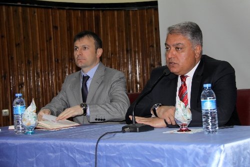 Vali Tekinarslan Muhtarlarla Bir Araya Geldi
