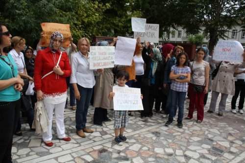 Velilerden Okul Protestosu