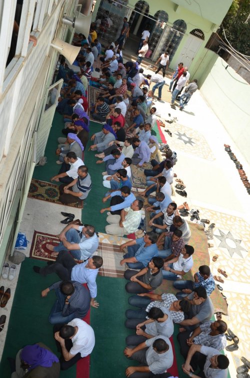 Viranşehir'de Cami Yokluğundan Şikayetçi