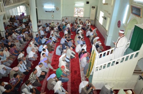 Viranşehir'de Cami Yokluğundan Şikayetçi