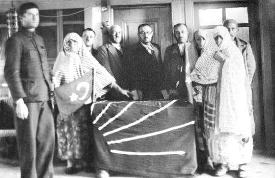 vu3wi_1429118203_8821.jpg vu3wi_1429118203_8821.jpg