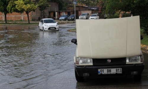 Yağmur Hayatı Olumsuz Etkiledi