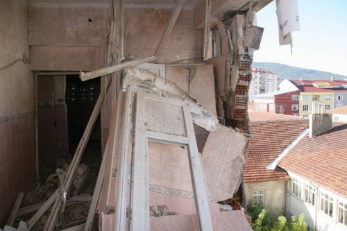 Yozgat’taki Patlamanın Verdiği Hasar Gün Ağarınca Ortaya Çıktı